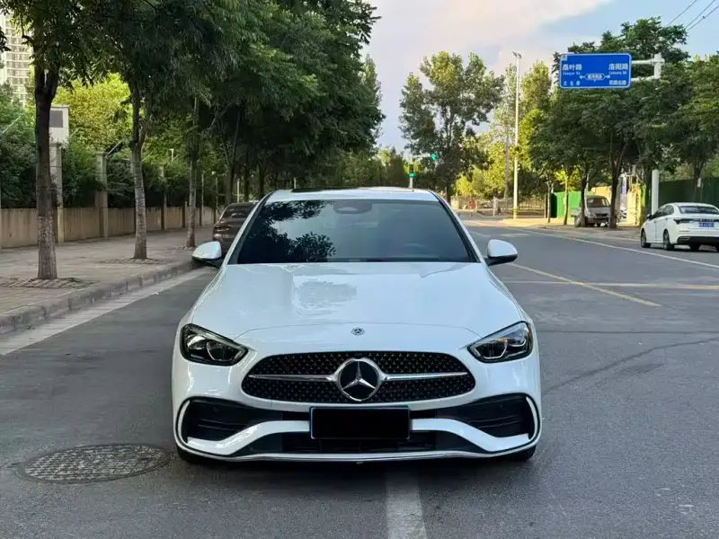 Mercedes-Benz C-Class, 2022