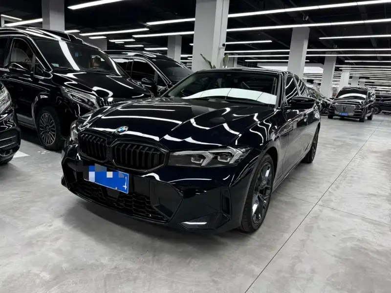 BMW 3 Series, 2024