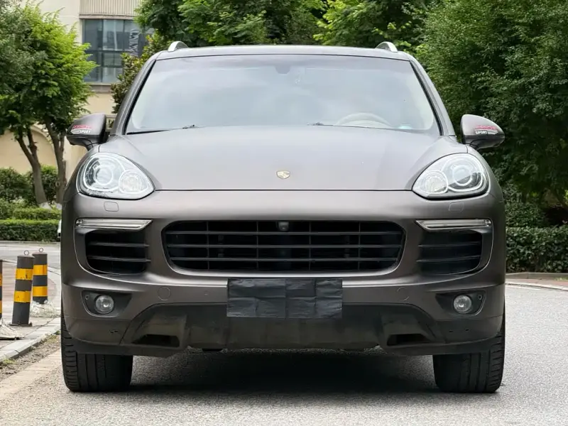 Porsche Cayenne Hybrid, 2016