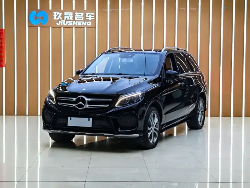 Mercedes-Benz GLE( ), 2017