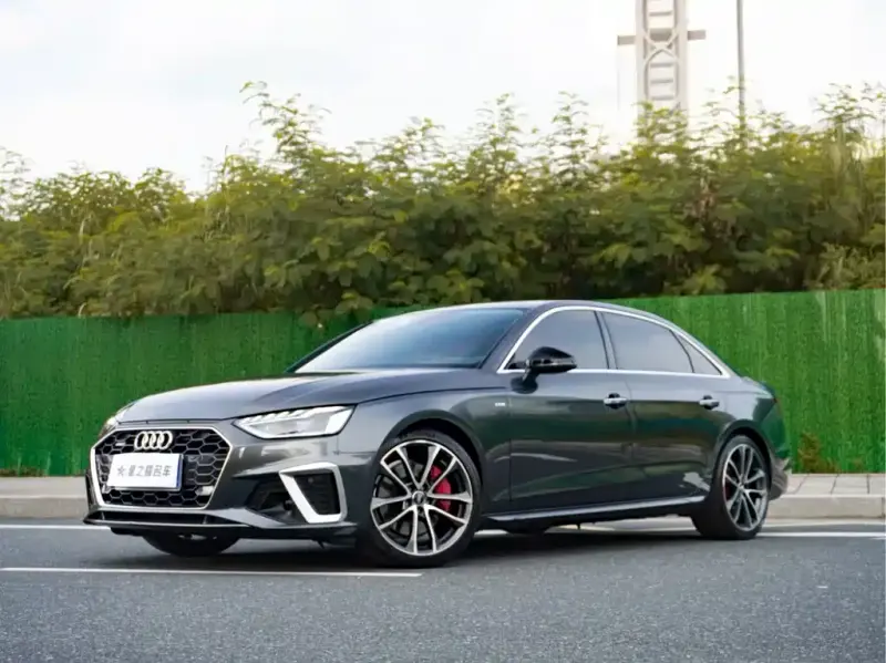 Audi A4L, 2022