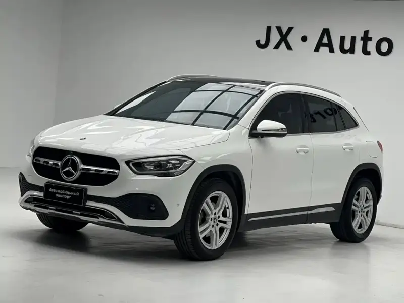 Mercedes-Benz GLA, 2022