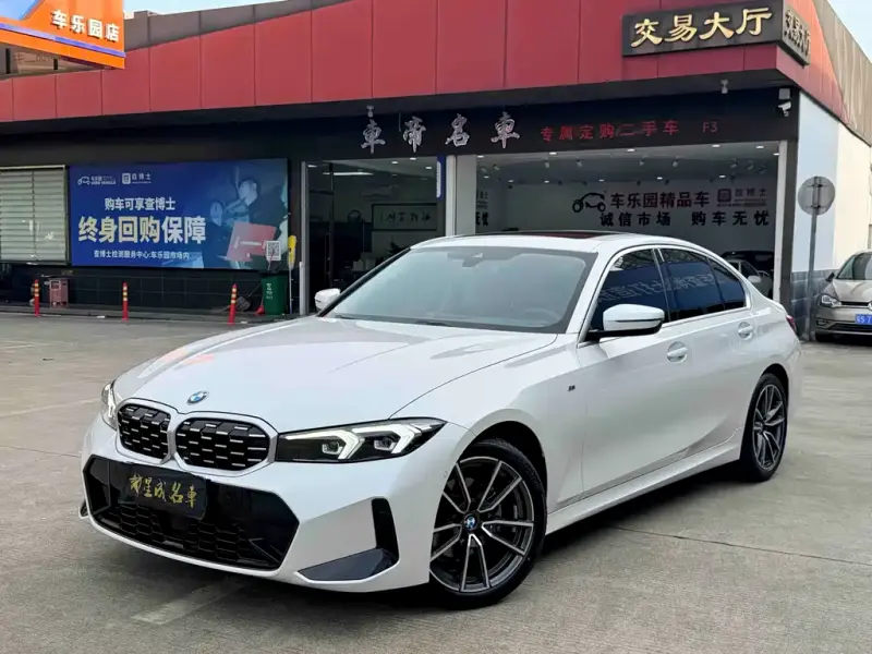 BMW 3 Series, 2024