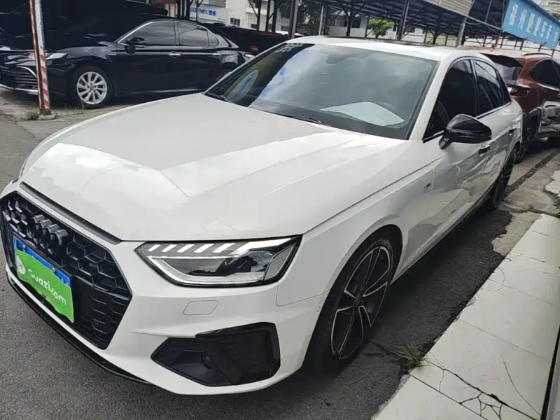 Audi A4L, 2023