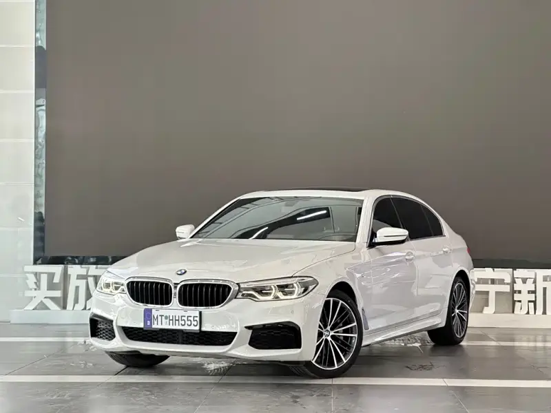 BMW 5 Series, 2020