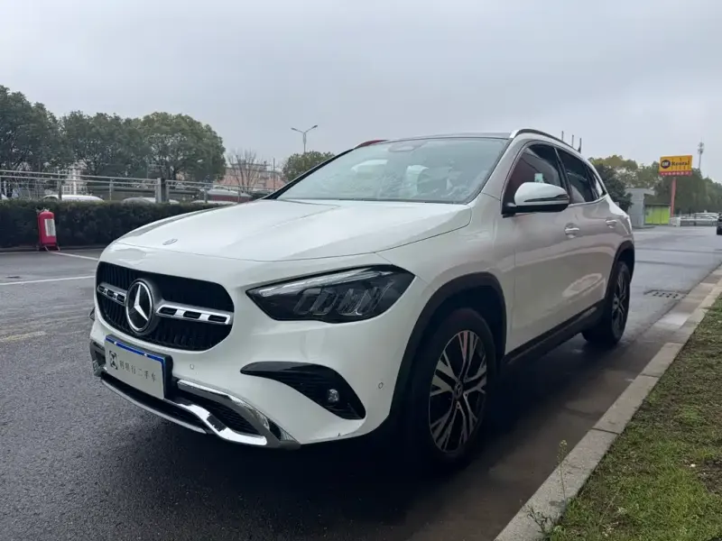 Mercedes-Benz GLA, 2024
