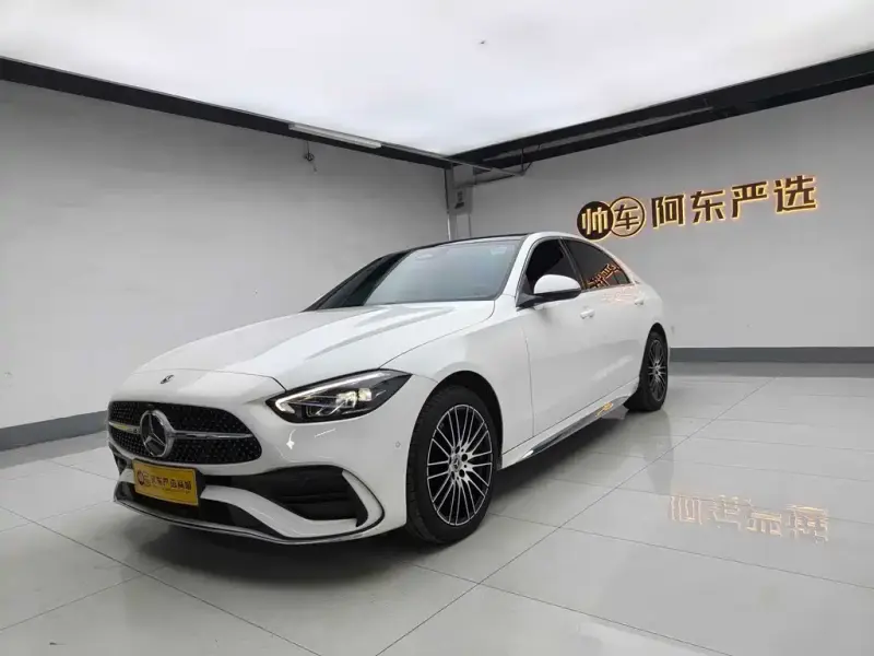 Mercedes-Benz C-Class, 2022