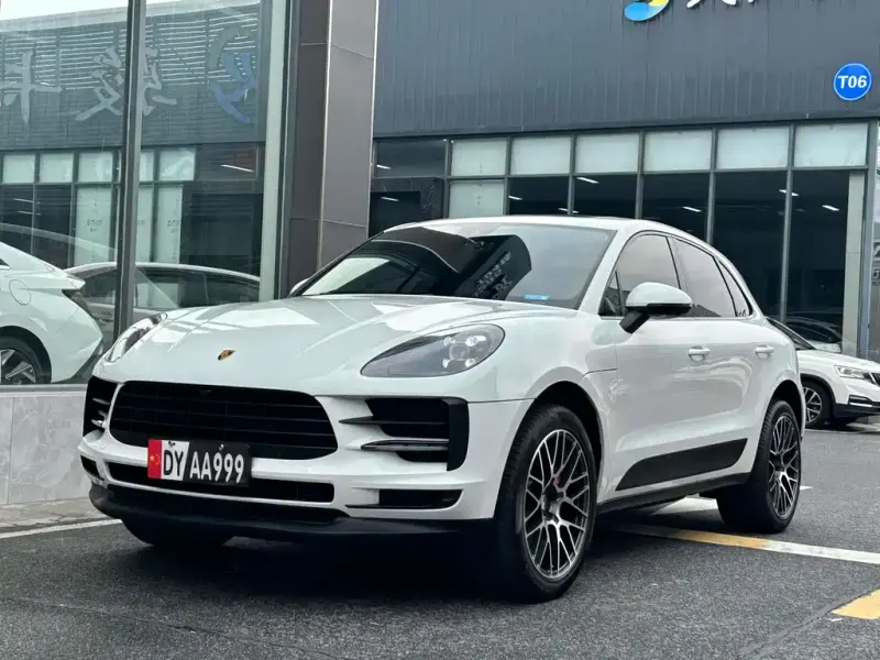 Porsche Macan, 2019