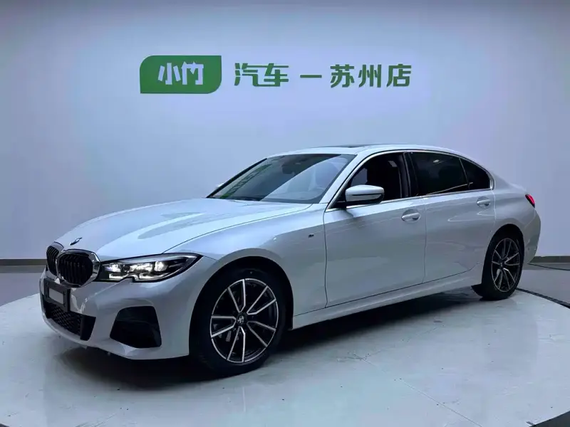 BMW 3 Series, 2022