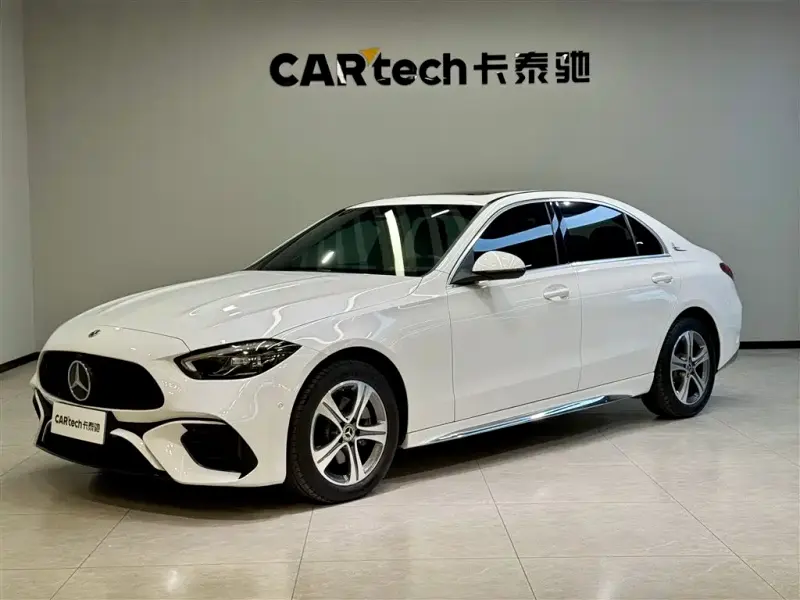 Mercedes-Benz C-Class, 2022