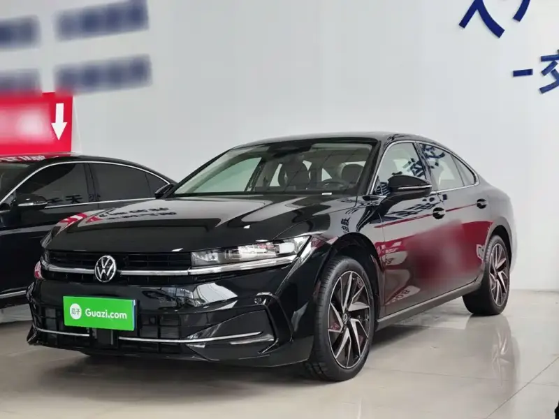 Volkswagen Magotan, 2025