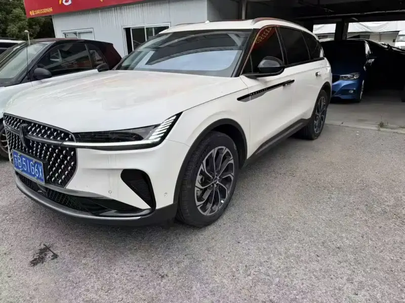 Lincoln Nautilus, 2024