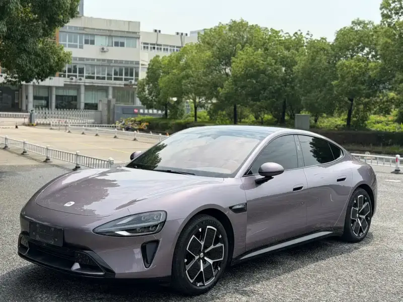 Xiaomi SU7, 2025