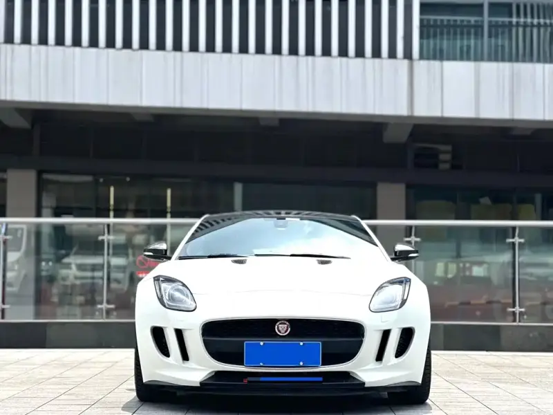Jaguar F-TYPE, 2018