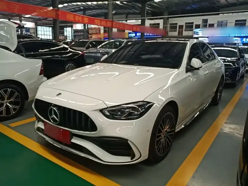 Mercedes-Benz C-Class, 2025