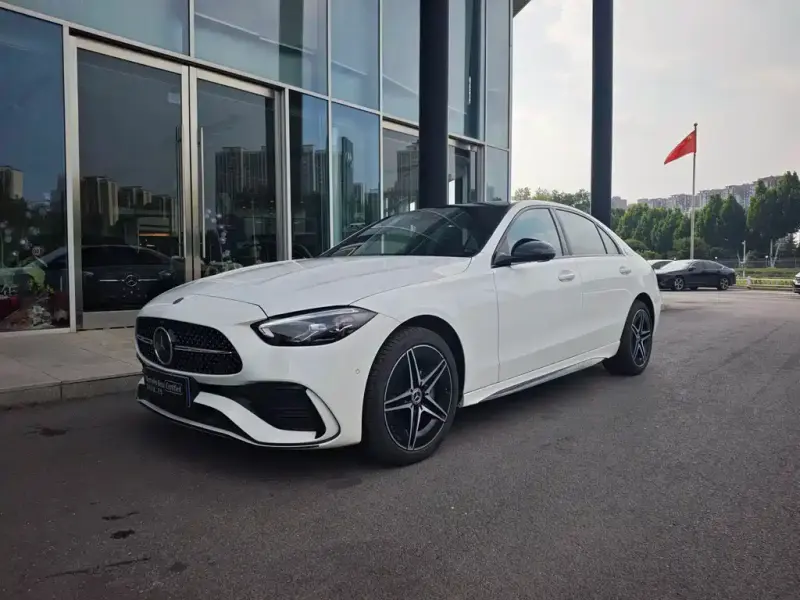 Mercedes-Benz C-Class, 2024