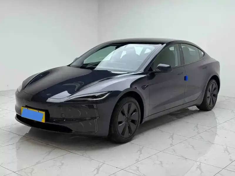 Tesla Model 3, 2026