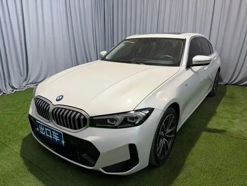 BMW 3 Series, 2023