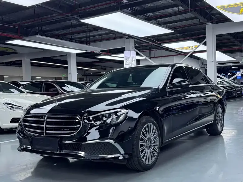 Mercedes-Benz E-Class, 2022