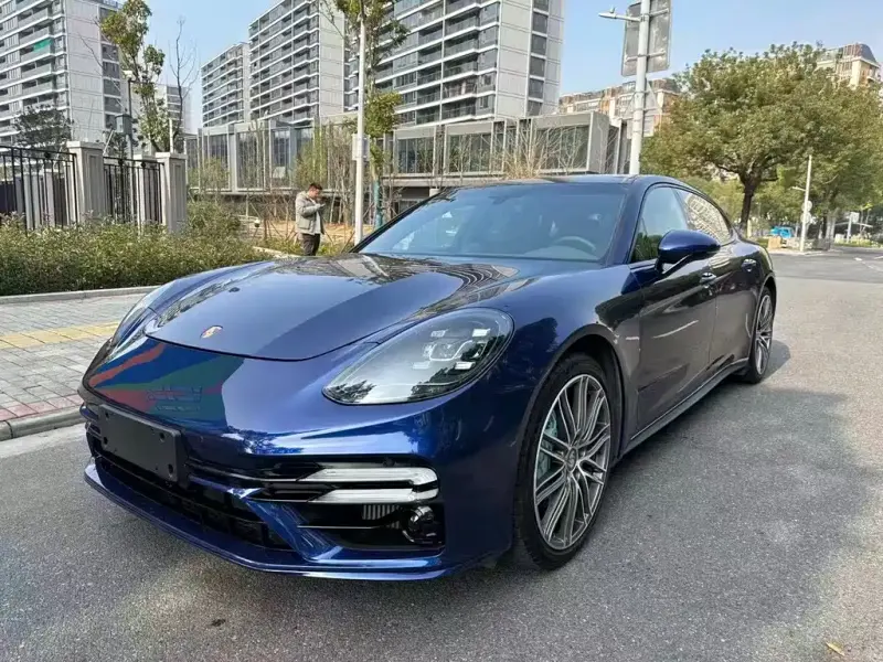 Porsche Panamera, 2018