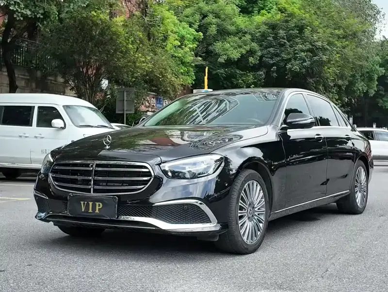 Mercedes-Benz E-Class, 2022