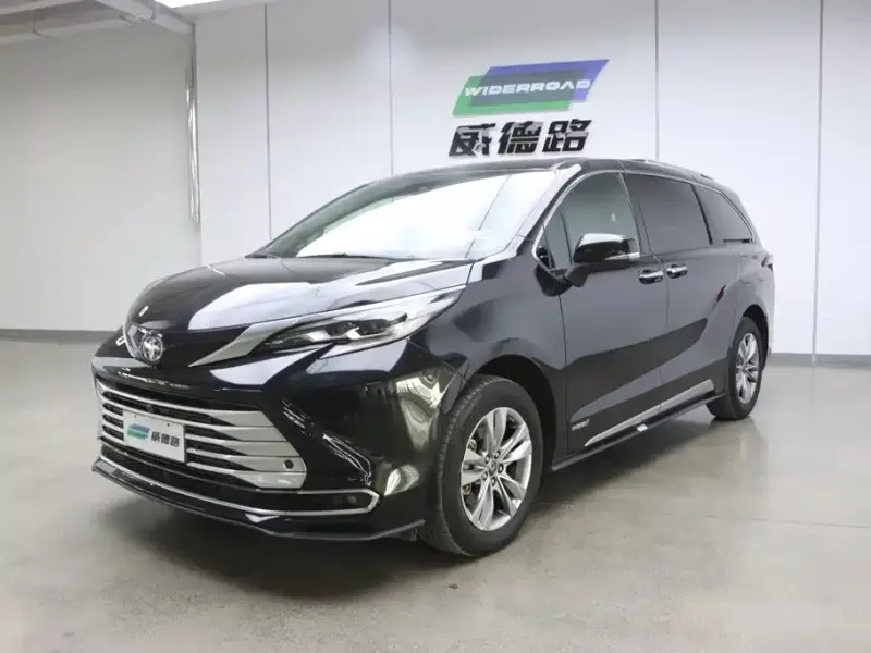 Toyota Sienna, 2022
