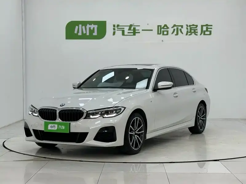 BMW 3 Series, 2022