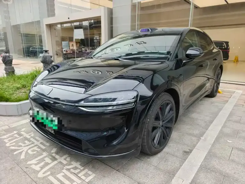 Luxeed Zhijie R7, 2025
