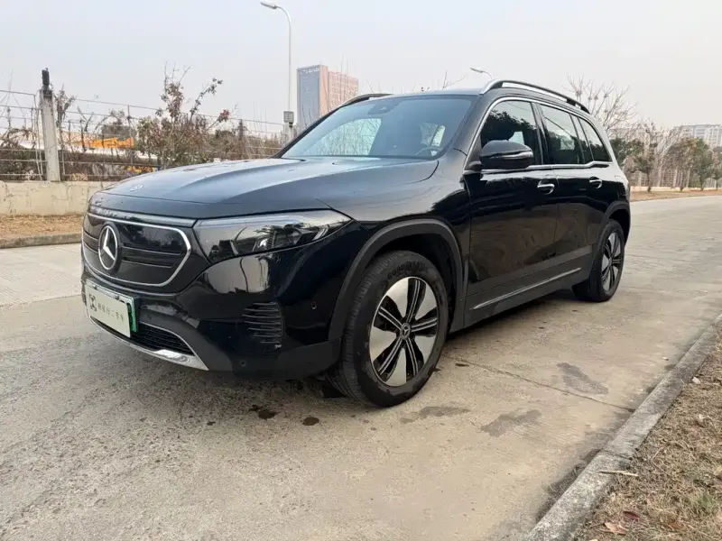 Mercedes-Benz EQB, 2024