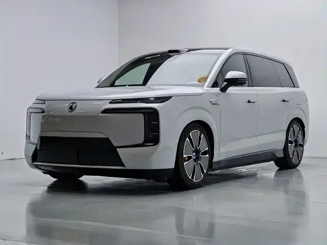Denza N8L, 2025