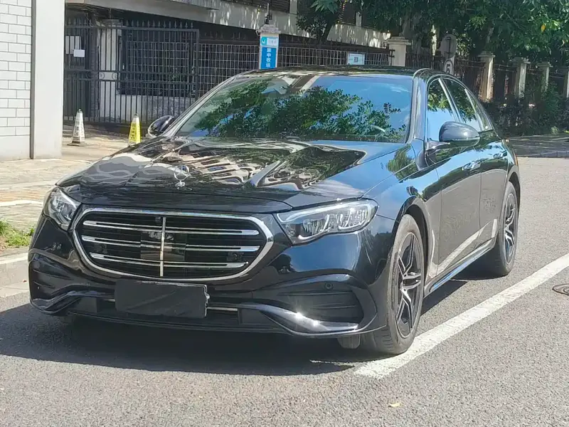 Mercedes-Benz E-Class, 2025