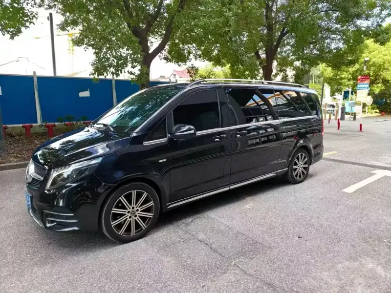 Mercedes-Benz V-Class, 2023
