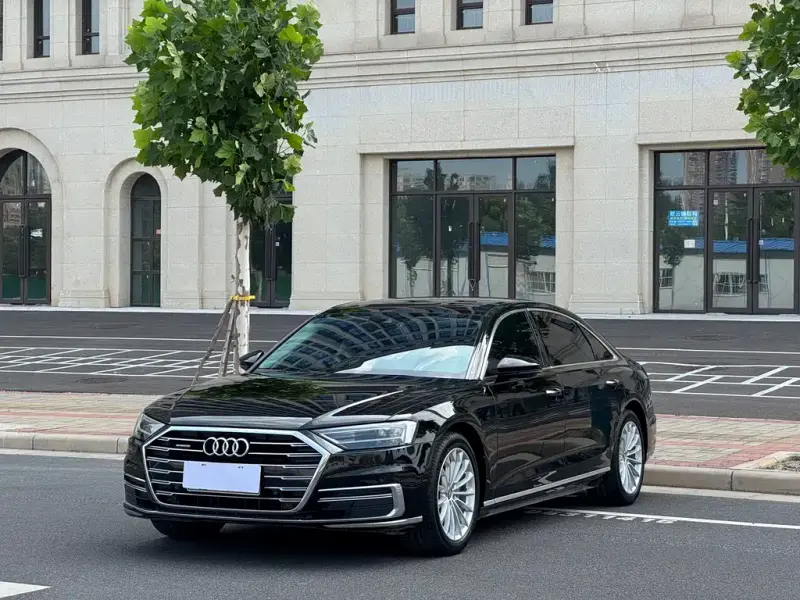 Audi A8, 2020
