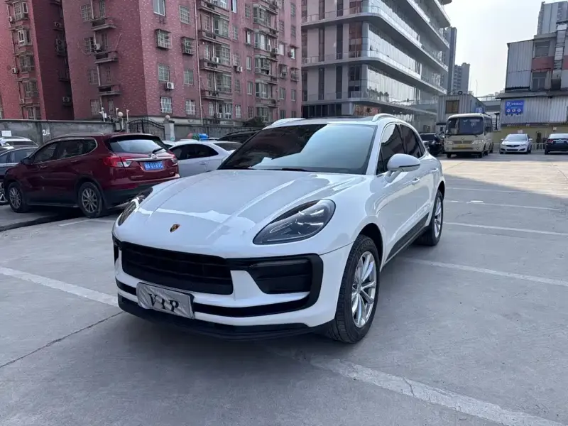 Porsche Macan, 2022