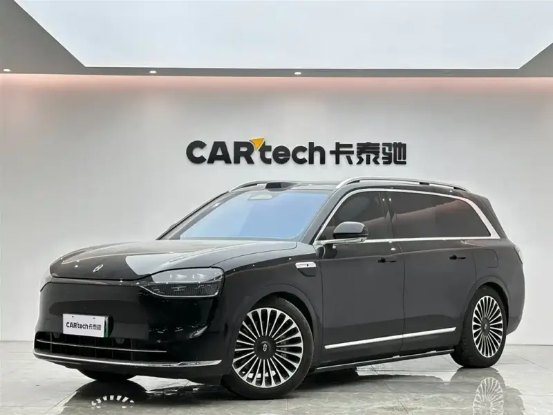 AITO M9, 2025