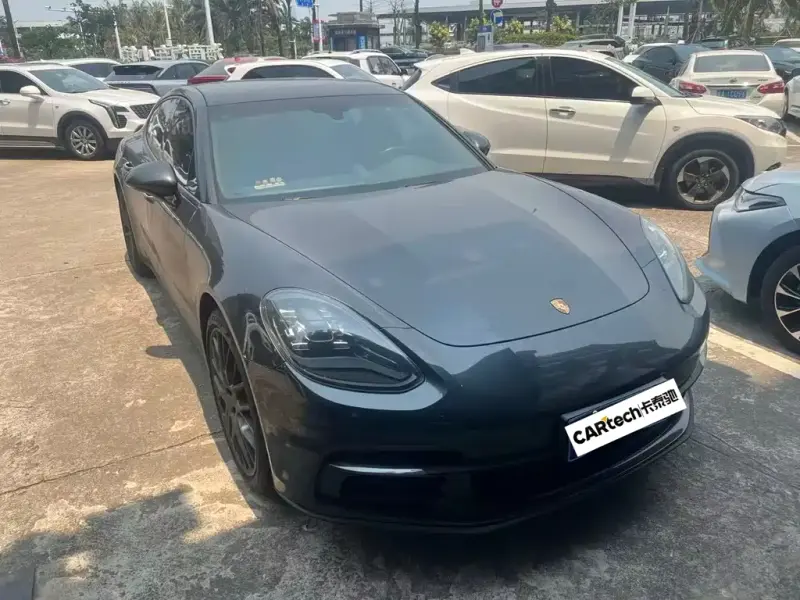 Porsche Panamera, 2017