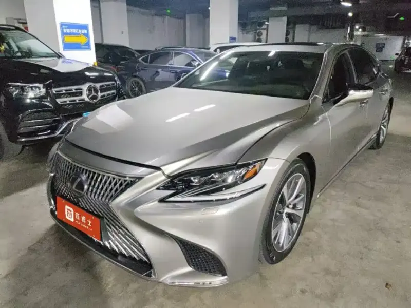 Lexus LS, 2020