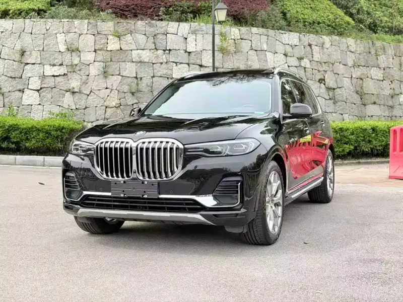 BMW X7, 2021
