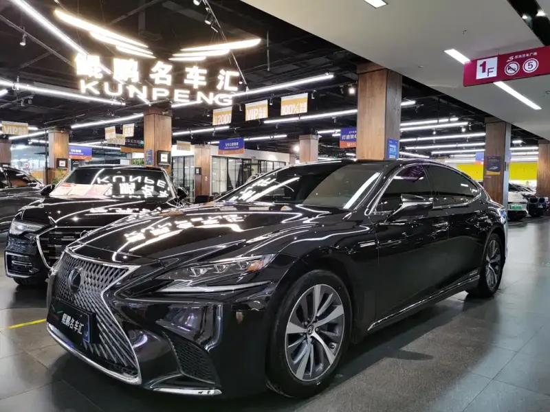 Lexus LS, 2020