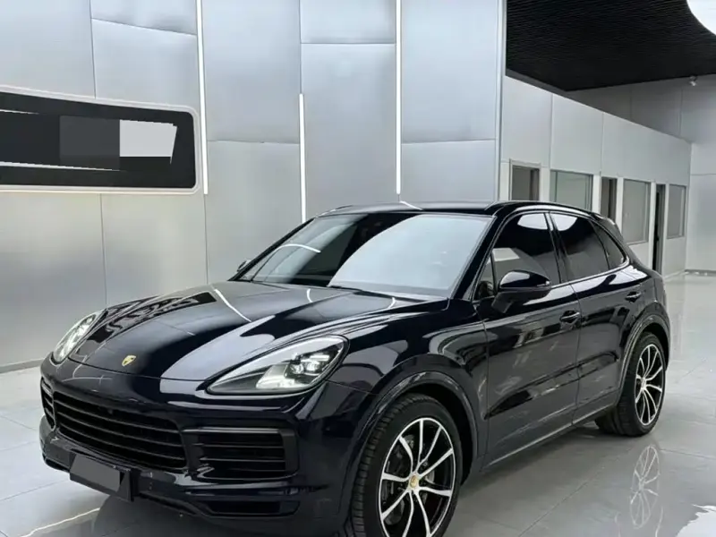 Porsche Cayenne, 2023