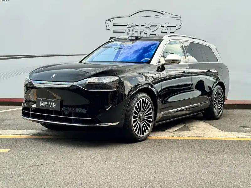 AITO M9, 2025