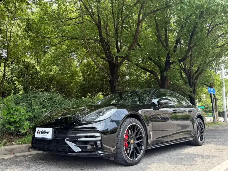 Porsche Panamera, 2019