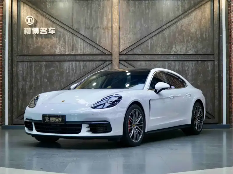 Porsche Panamera, 2020