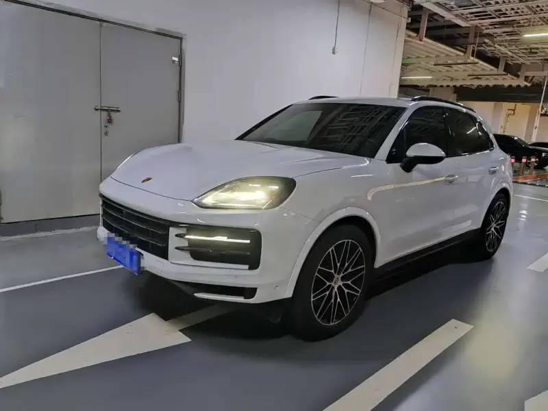 Porsche Cayenne, 2024