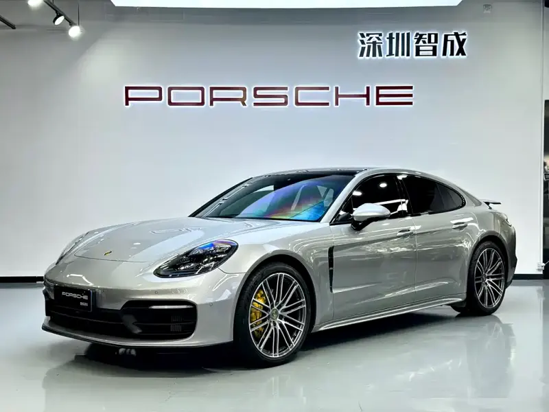 Porsche Panamera, 2021