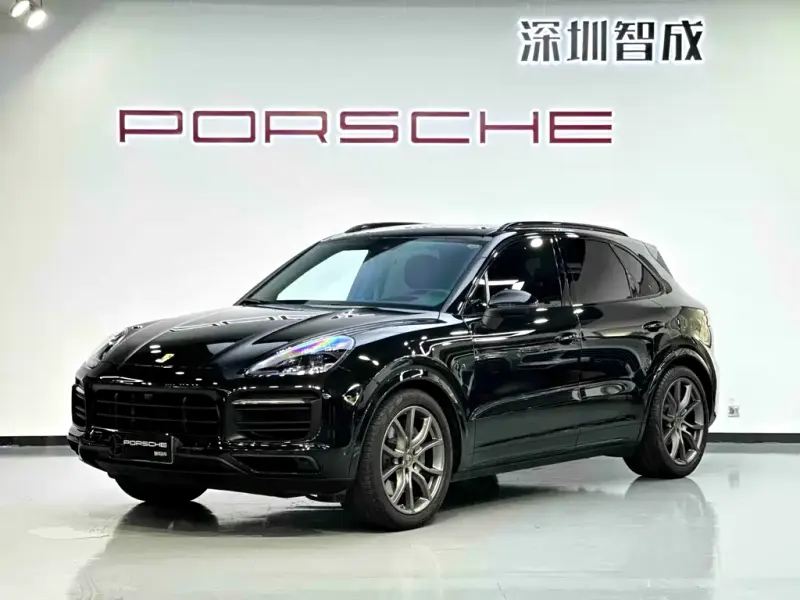 Porsche Cayenne, 2023