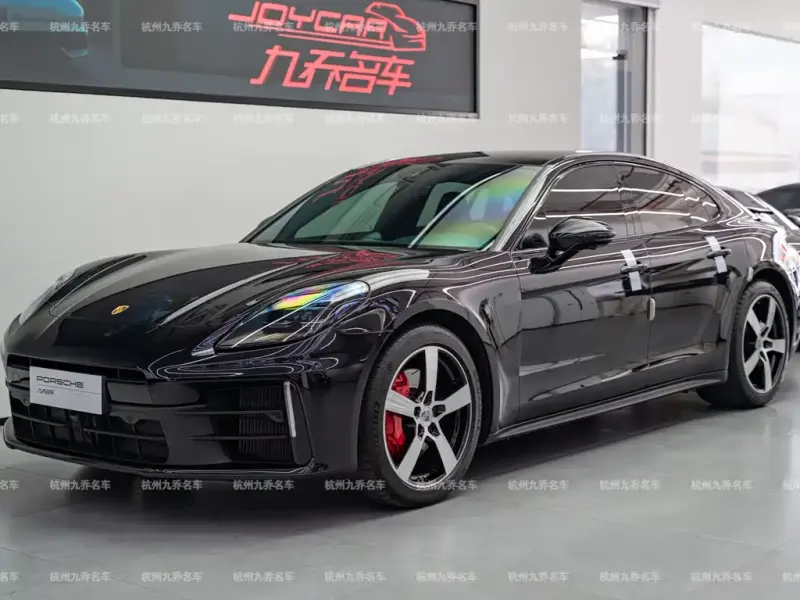 Porsche Panamera, 2025
