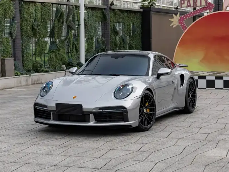 Porsche 911, 2023