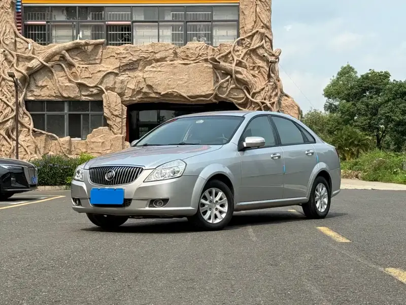 Buick Excelle, 2012