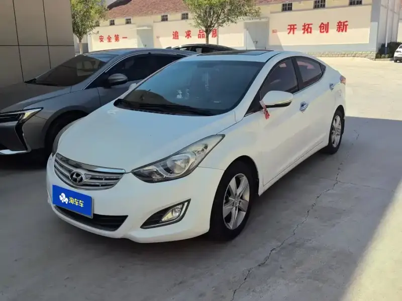 Hyundai Elantra Langdong, 2013